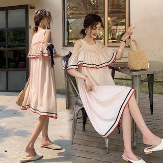 Elbow-sleeve Cold Shoulder Contrast Trim Ruffled Tunic Dress