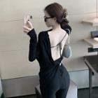 Long-sleeve Open-back T-shirt Black - One Size