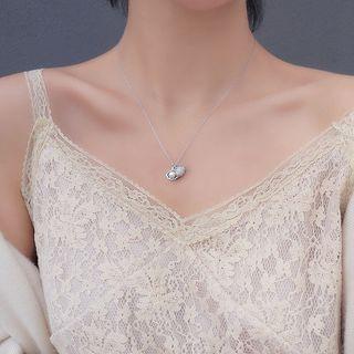 Sterling Silver Beaded Shell Pendent Necklace