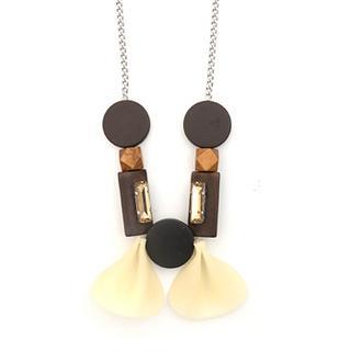 Lucky Petal Necklace Cream - One Size