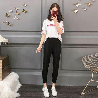 Set: Embroidered Short-sleeve T-shirt + Tapered Pants