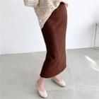 Slit-back A-line Long Knit Skirt