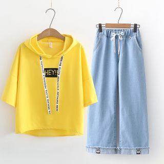 Elbow-sleeve Lettering Hoodie / Wide-leg Jeans