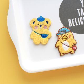 Animal Fleece Embroidered Patch / Brooch