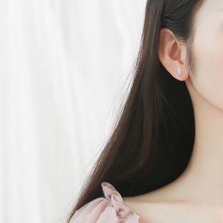 925 Sterling Silver Asymmetric Rhinestone Bar Stud Earring
