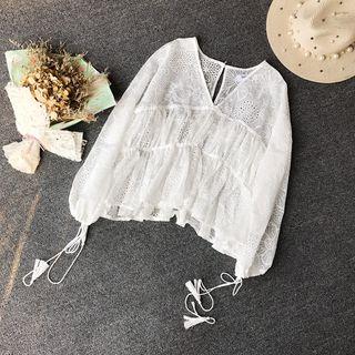 Eyeley-lace V-neck Blouse