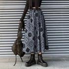 Patterned Midi A-line Skirt Black Flower - Black - One Size