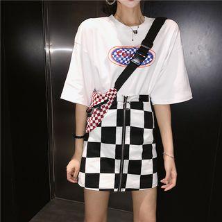 Crew-neck Printed Short-sleeve T-shirt / Front Zip Plaid A-line Skirt