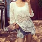 Crochet Lace V-neck 3/4-sleeve Top