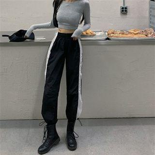 Long-sleeve Cropped T-shirt / Two-tone Sweatpants