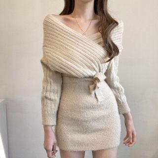 Long-sleeve Crisscross Plain Knit Dress