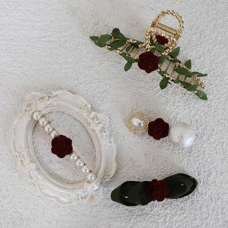 Faux Pearl / Bow Hair Clip (various Designs)