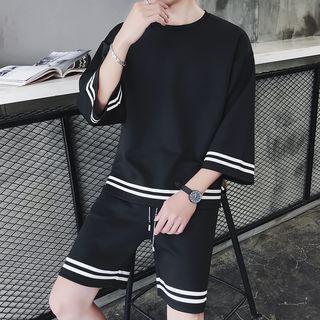 Set: Stripe Elbow-sleeve T-shirt + Shorts