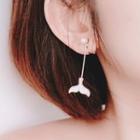 Fish Tail Ear Stud / Clip-on Earring