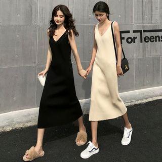 Knit V-neck Sleeveless Midi A-line Dress