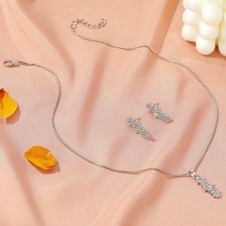 Set: Faux Crystal Pendant Necklace + Dangle Earring 01-9516 - Silver - One Size