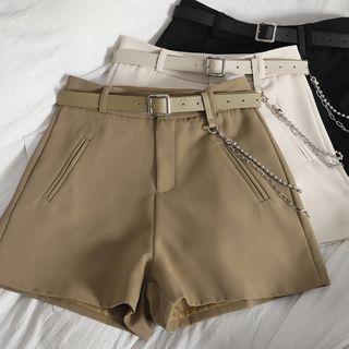 Set: Plain Shorts + Chain Detail Belt