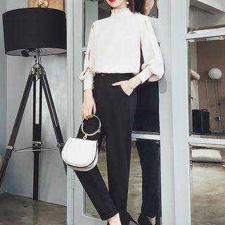 Set: Ruffle Trim Blouse + Cropped Pants