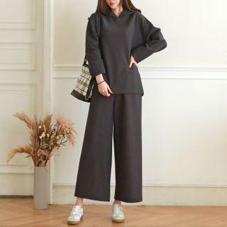 Hoodie & Wide Pants Monotone Matching Set