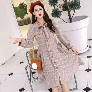Plaid Long-sleeve Tie-neck Buttoned A-line Dress