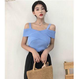 Off-shoulder Short-sleeve Knit Top / Cropped Wide-leg Pants