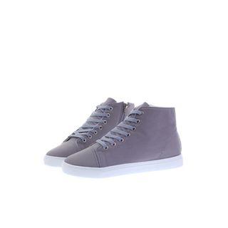 High-top Shoes