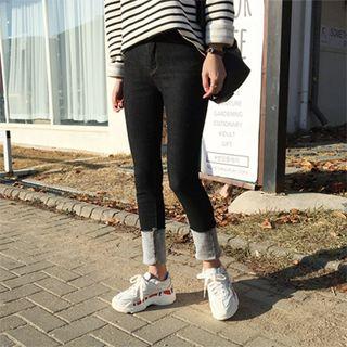 Brush Fleece-lined Slim-fit Jeans