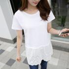 Short-sleeve Lace-hem T-shirt