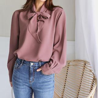 Bishop-sleeve Beribboned Crepe Blouse