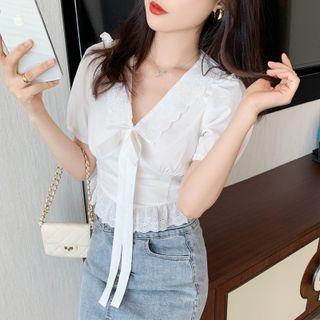 Short-sleeve V-neck Ribbon Blouse