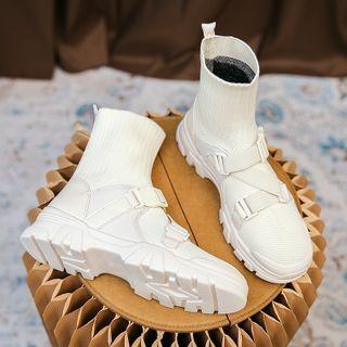 Snap Buckle Panel Short Boots