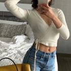 Lace Trim Tie-hem Cropped T-shirt