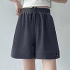 High-waist Plain Lettering Applique Wide-leg Shorts