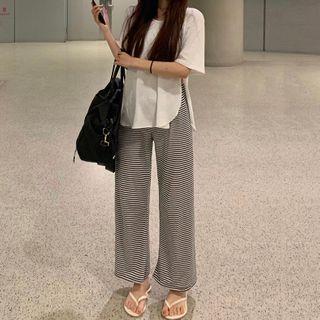 Short-sleeve T-shirt / Striped Wide-leg Pants