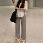 Short-sleeve T-shirt / Striped Wide-leg Pants