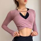 Cutout Quick Dry Long-sleeve Cropped Top
