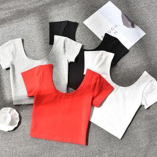 Short-sleeve Scoop-neck Cropped T-shirt