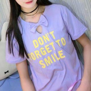 Bow Accent Lettering Short Sleeve T-shirt