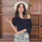 Round-neck Short-sleeve Boxy-fit T-shirt