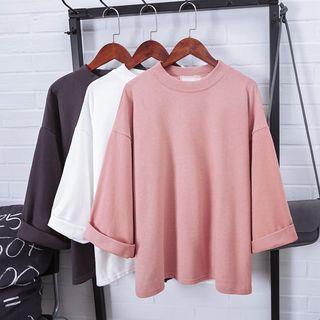 3/4-sleeve Side Slit T-shirt