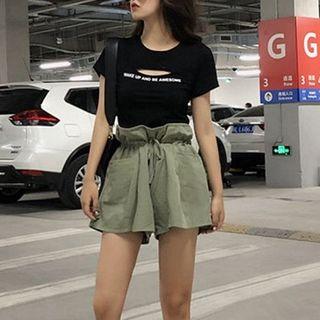 Lettering Ripped Top / Wide Leg Shorts