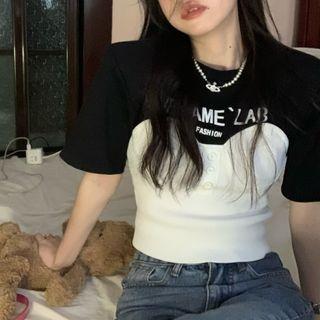 Short-sleeve Mock Two-piece Lettering T-shirt T-shirt - Black & White - One Size
