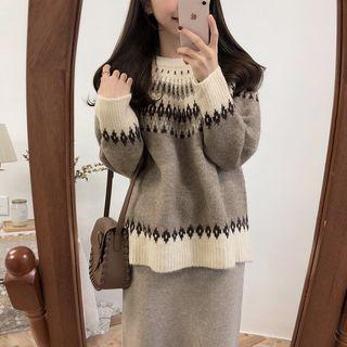 Two Tone Pattern Sweater