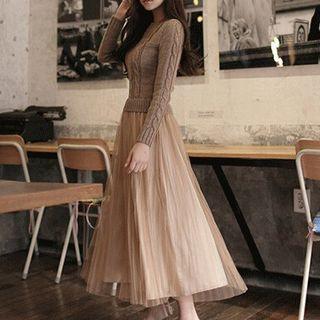 Long-sleeve Mock Two Piece Knit Panel Maxi Dress