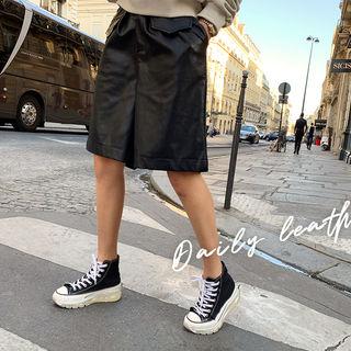 Pleather Wide Bermuda Shorts Black - One Size