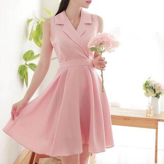 Sleeveless Tie-back Pleated Blazer Dress