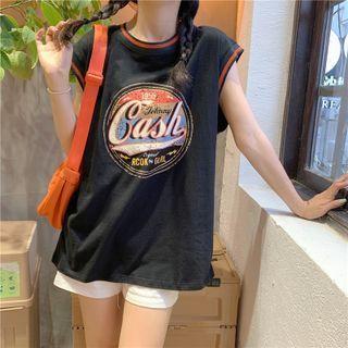 Sleeveless Contrast Trim Printed T-shirt