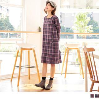 Loose-fit Plaid Dress