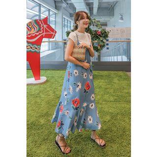 Set: Round-neck Top + Spaghetti-strap Pattern Maxi Dress