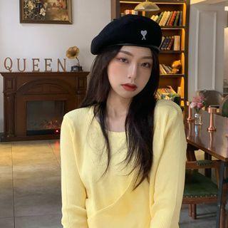 Heart Embroidered Beret Hat Black - One Size